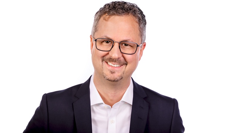 stefan-brunn stefan-brunn